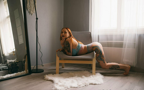 hulilablunt pornographic star image