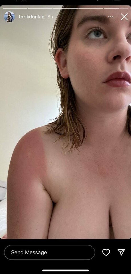 Tori Dunlap star erotic image