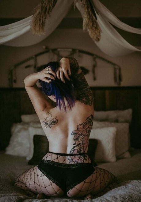 realpalesnowbunny pornstar free photos