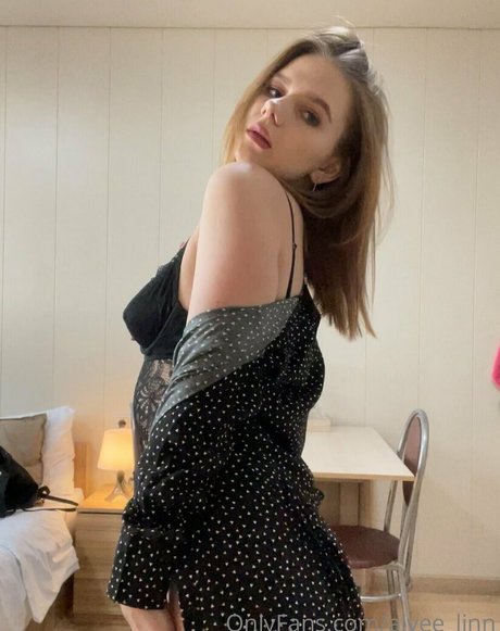 aivee linn beautiful actress image