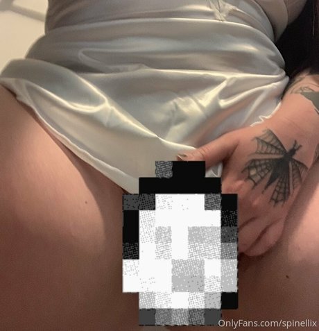 aquariush0e nudes star images
