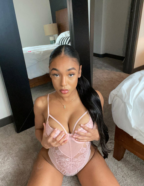 poeticjusticeee nudes star galleries