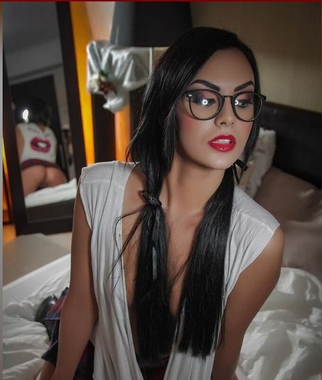 Alessyanadine model naked archive
