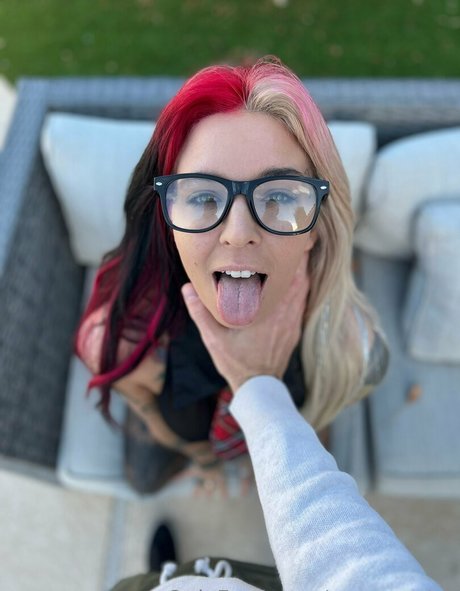 pov master top model picture