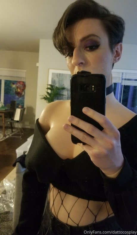 dattocosplay model pornographic images