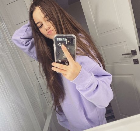 Taanni bc star pornographic pic