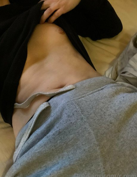r reyn erotic pornstar pics
