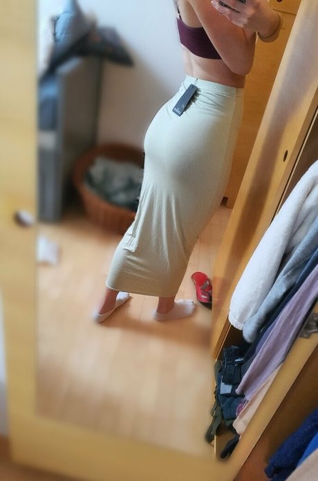 kikigoddess nude pornstar img