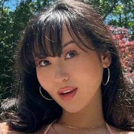 Sabrina Sky pretty actress photo