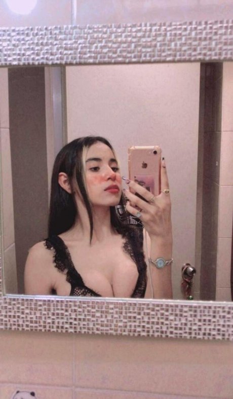 Cmp Perla star naked images