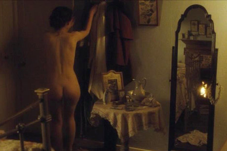 Emily Browning star art picture