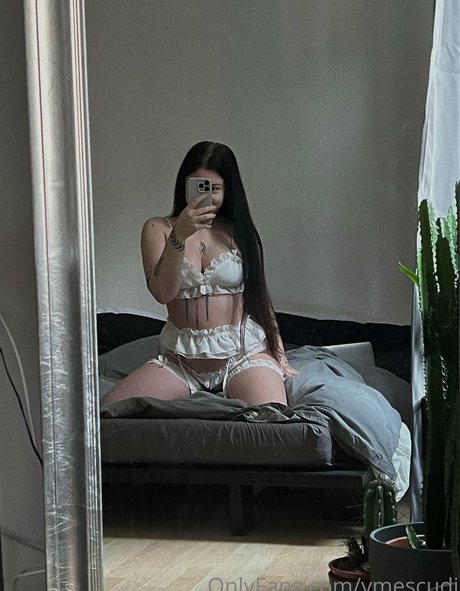 Veronika Mescudi sexy star archive