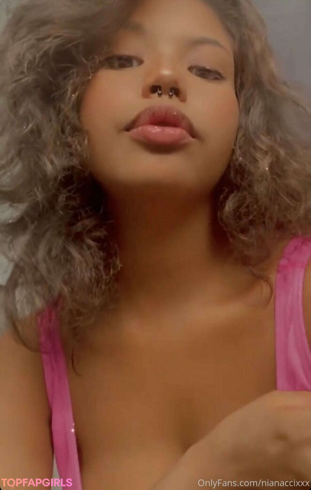 nianaccixxx model exclusive photos