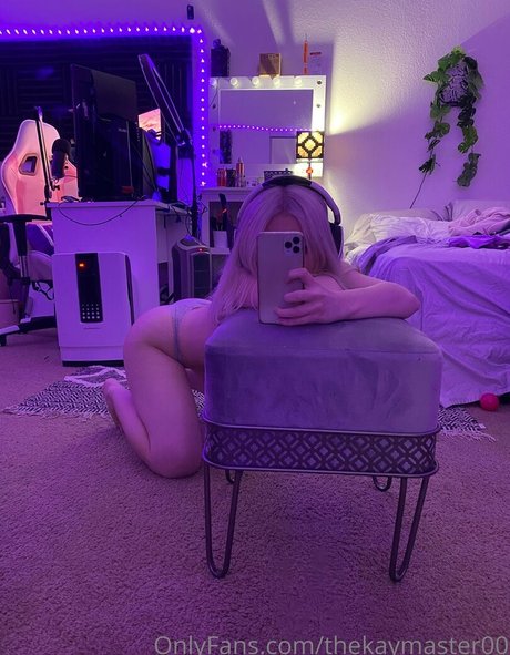 thekaymaster00 model erotic photo