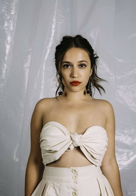 Gideon Adlon sex actress galleries