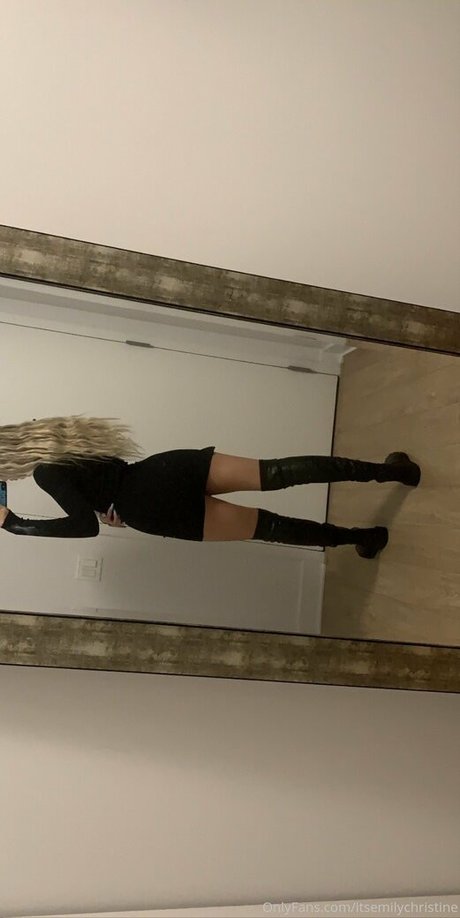 amateur teen onlyfans free nude photo