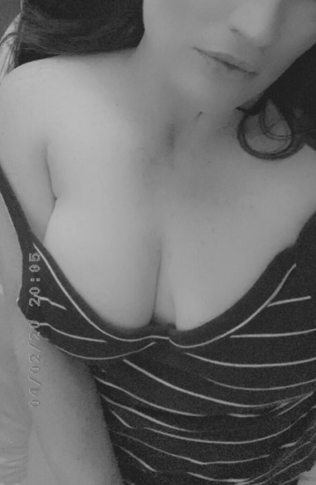 Rachierach429 top profile image