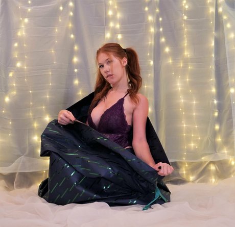 freegingerasmr star high quality image