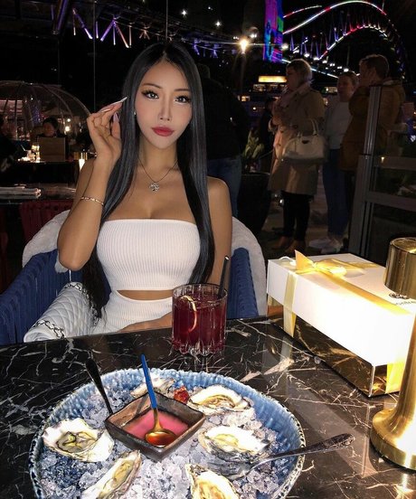 Stephanie Choi star free gallery