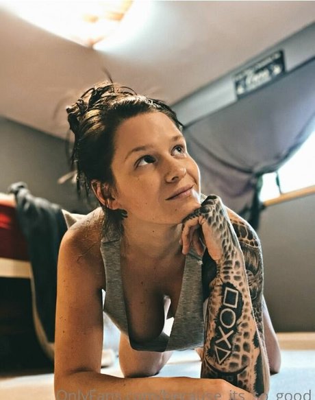 Morgan Nymph pornstar hd img