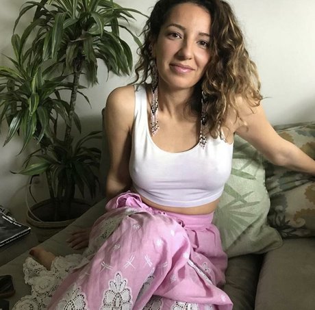 Vanessa Lengies nudes model pictures