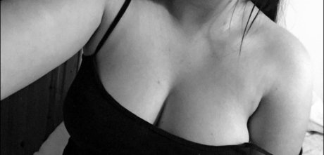 free of model xxx model photo