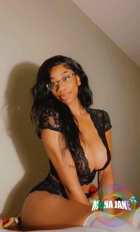 womanflo pornstar art pics