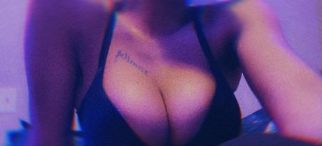 womanflo model art img