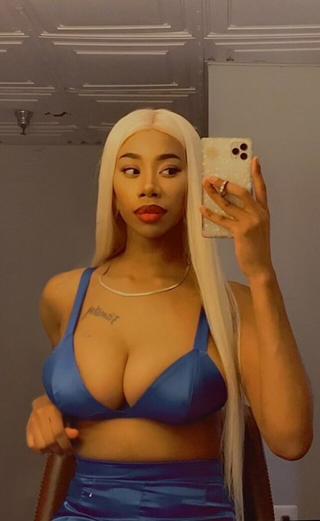 ideal onlyfans beautiful naked photo
