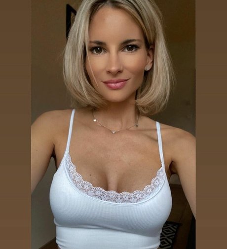Martina Kadlecikova star nude galleries