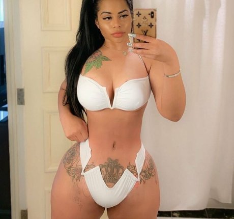Strella Katt hot pornstar pictures
