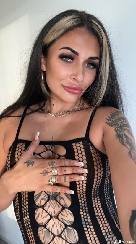 Tyler Jo Walker erotic pornstar pic