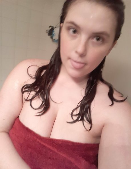 uncut onlyfans hot pictures