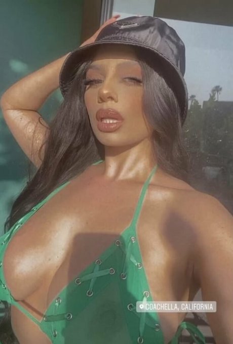 Jordan Taverner high quality model galleries