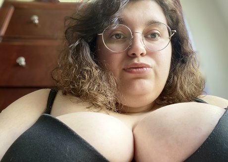 fatalefayefree high quality model img