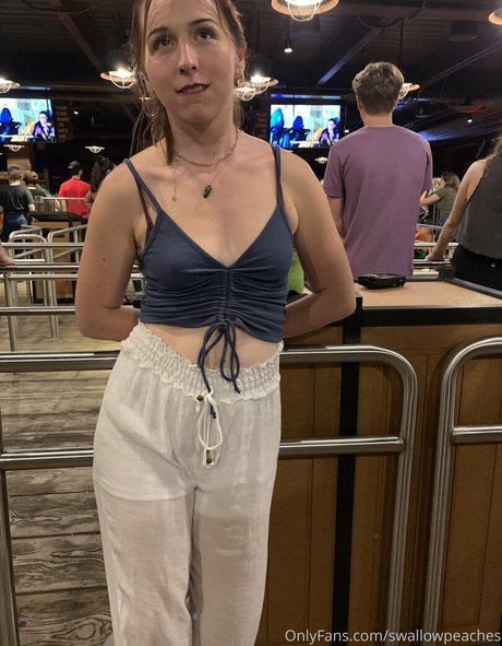 cute onlyfans exclusive image