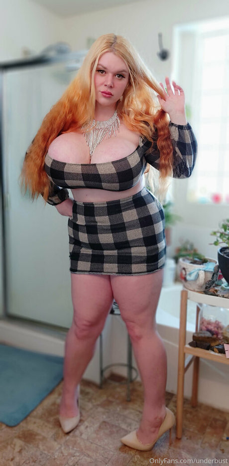 underbust pornstar naked photo