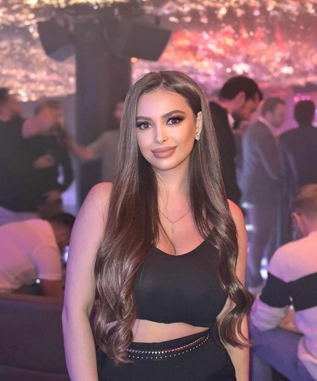 Maya Bulgarien art star img
