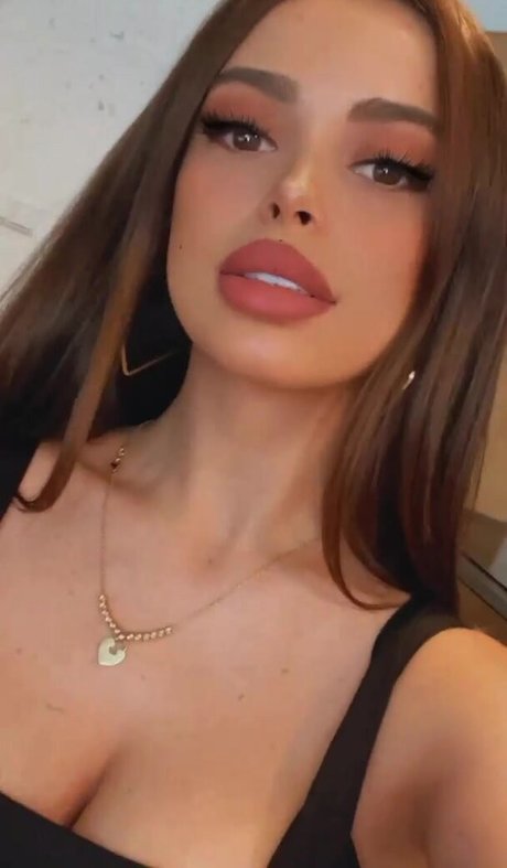 Maya Bulgarien beautiful star pics