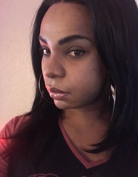 sashastrokes nudes actress images