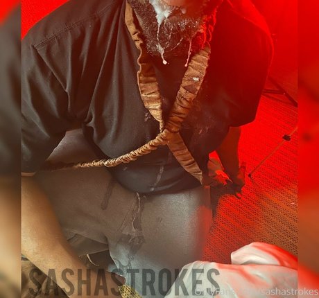 sashastrokes star adult img