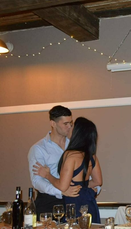 ylissaprettymanfree exclusive pornstar images