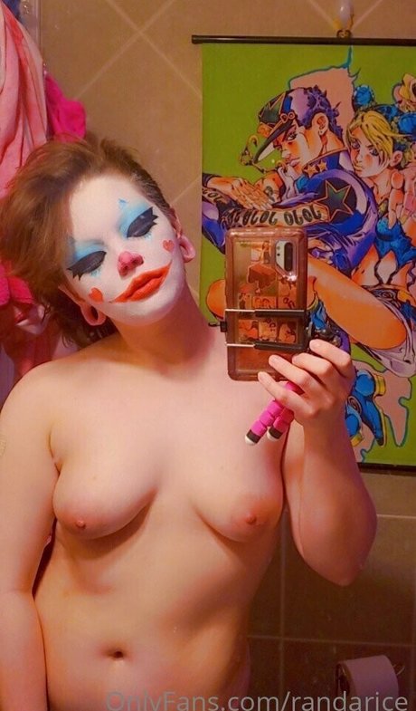 randarice model adult pic