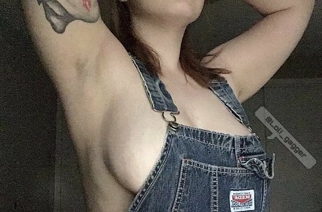 first time threesome onlyfans free naked picture