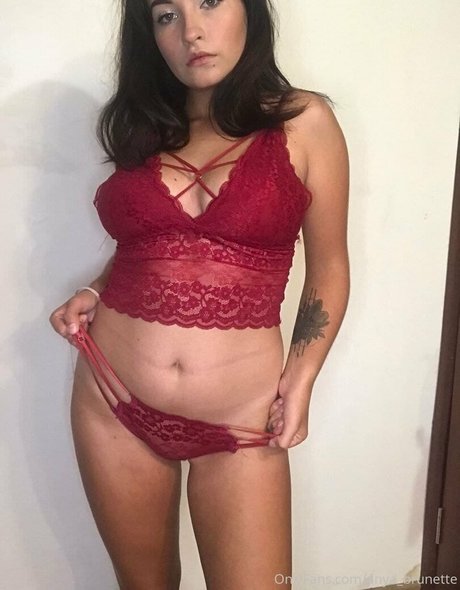 anyabrunette nude pornstar galleries