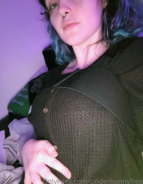 short hair teen onlyfans hot naked galleries