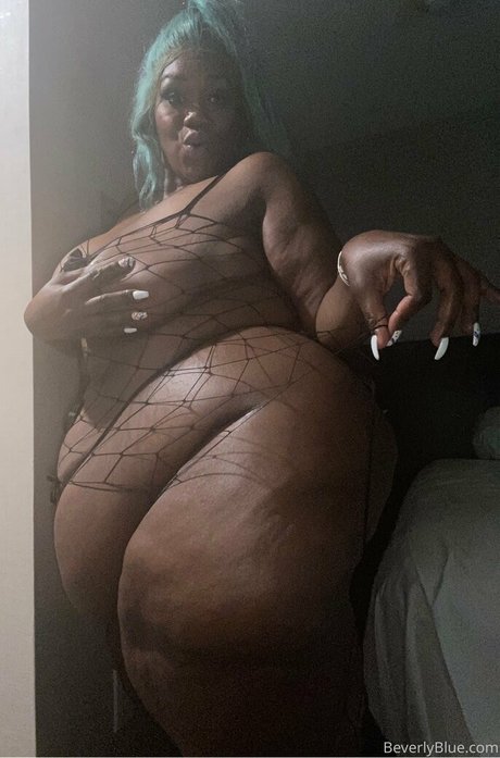 beverlyblue3x pretty pornstar pictures