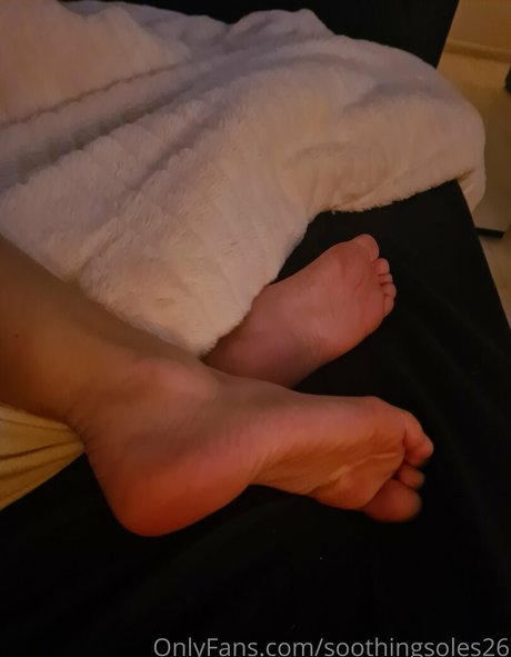 soothingsoles26 star erotic photo