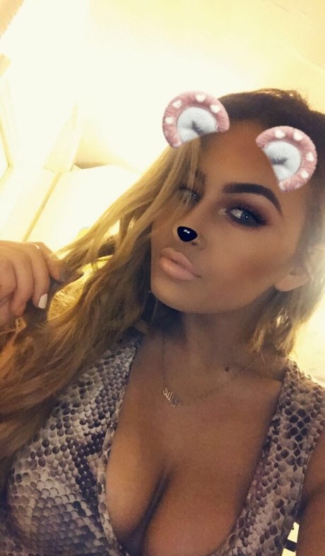 Ellie Lofthouse pornstar naked pics