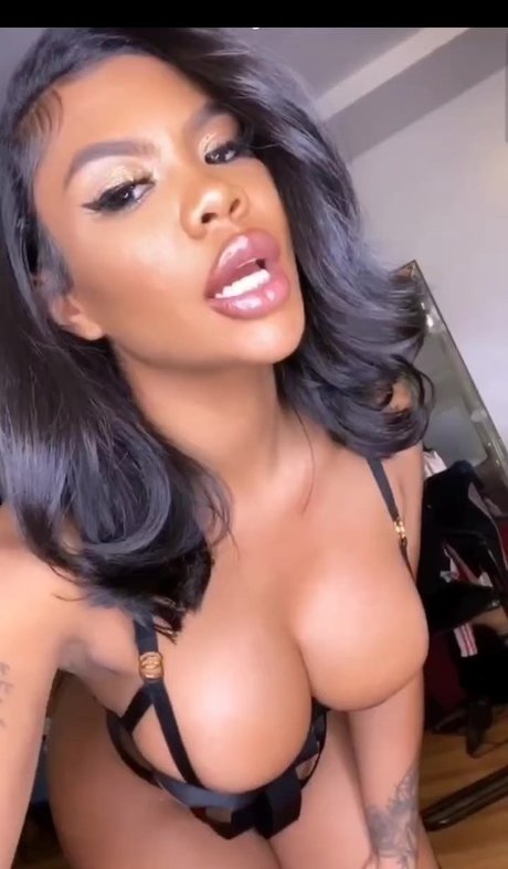 Chinese Kitty pornstar nude gallery